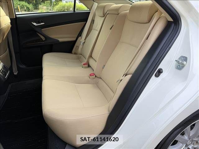 Toyota MARK X 2015-10 8036553-9