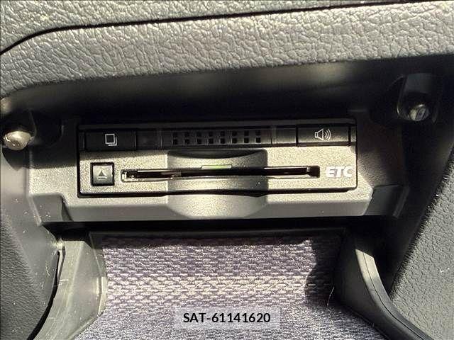 Toyota MARK X 2015-10 8036553-15