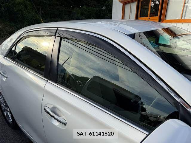 Toyota MARK X 2015-10 8036553-29
