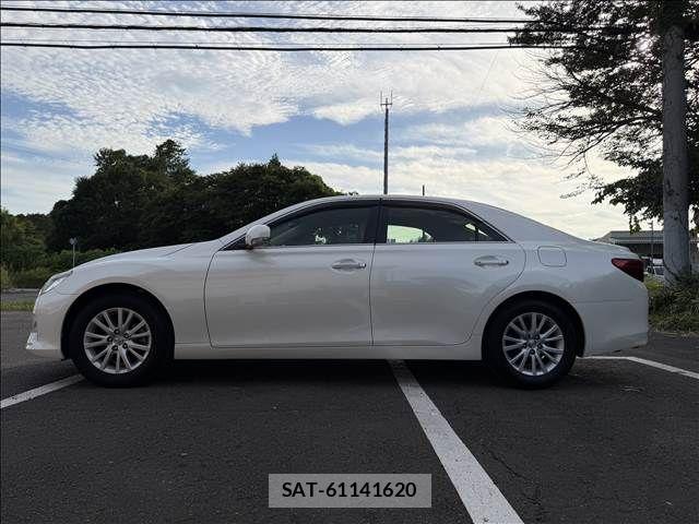 Toyota MARK X 2015-10 8036553-5