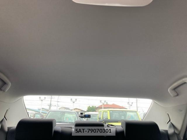Toyota MARK X 2014-07 8074433-25