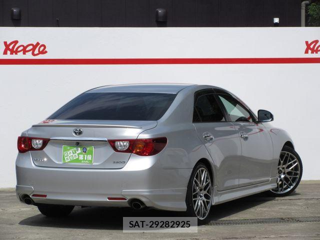 Toyota MARK X 2010-05 8074432-2