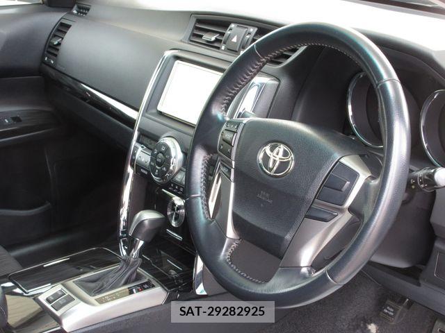 Toyota MARK X 2010-05 8074432-7