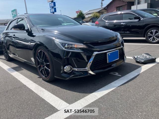 Toyota MARK X 2014-02 8074431-1