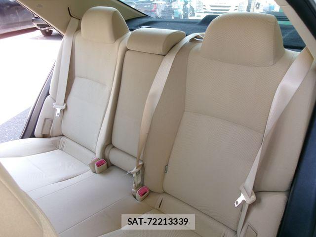 Toyota MARK X 2013-06 8074436-10
