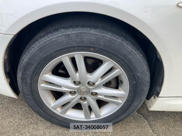 Toyota MARK X 2005-11 8074437-12