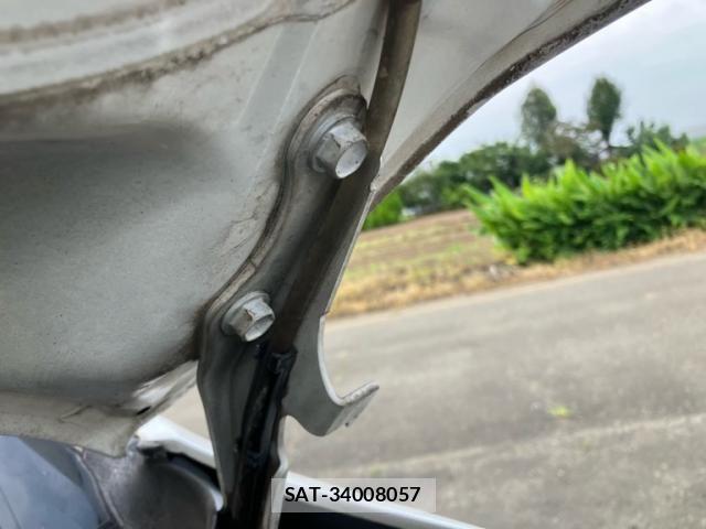 Toyota MARK X 2005-11 8074437-26