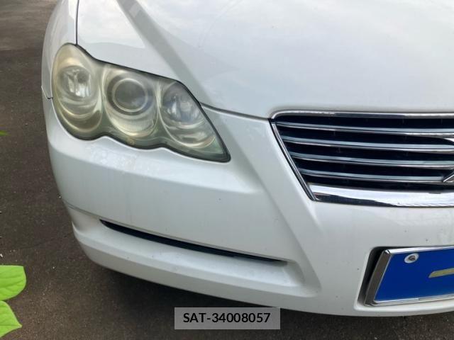 Toyota MARK X 2005-11 8074437-2