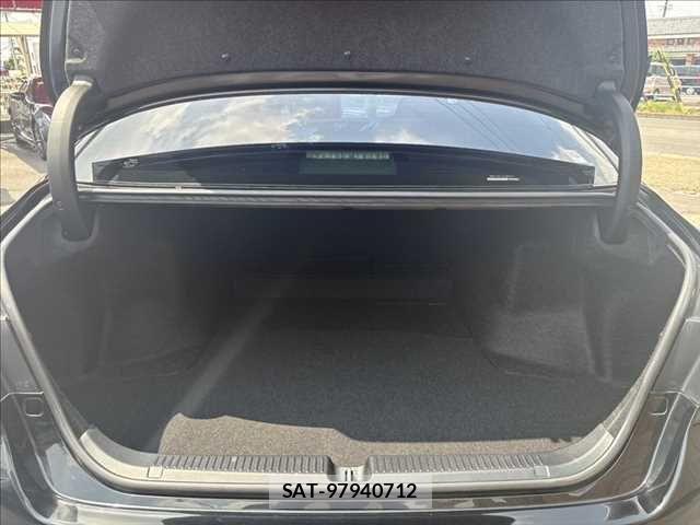 Toyota MARK X 2017-03 8100246-9