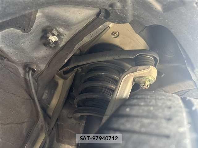 Toyota MARK X 2017-03 8100246-14