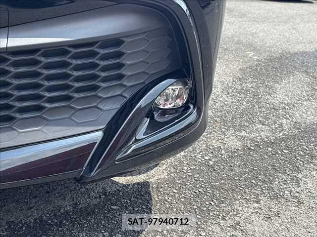 Toyota MARK X 2017-03 8100246-24