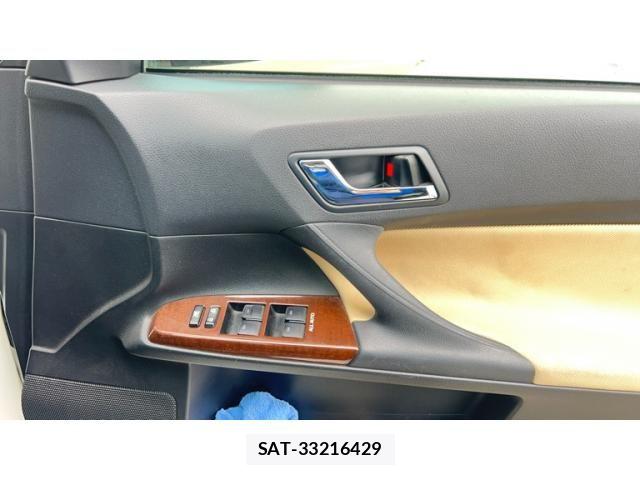 Toyota MARK X 2013-12 8100249-4