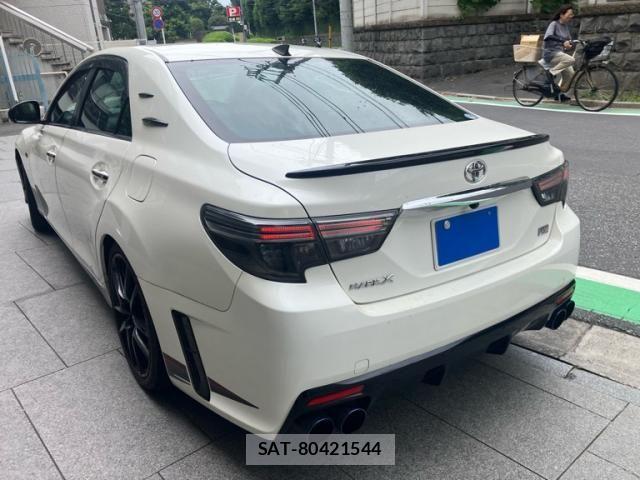 Toyota MARK X 2013-03 8100247-4