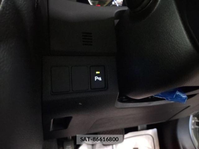 Toyota MARK X 2017-09 8100245-14