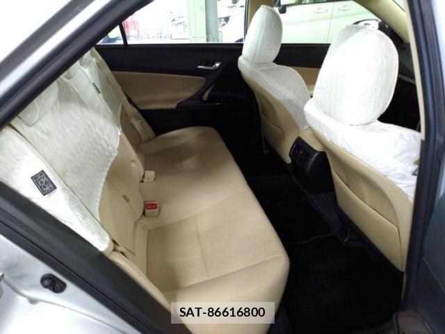 Toyota MARK X 2017-09 8100245-21