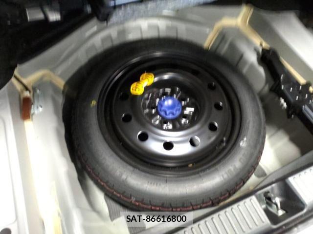 Toyota MARK X 2017-09 8100245-29