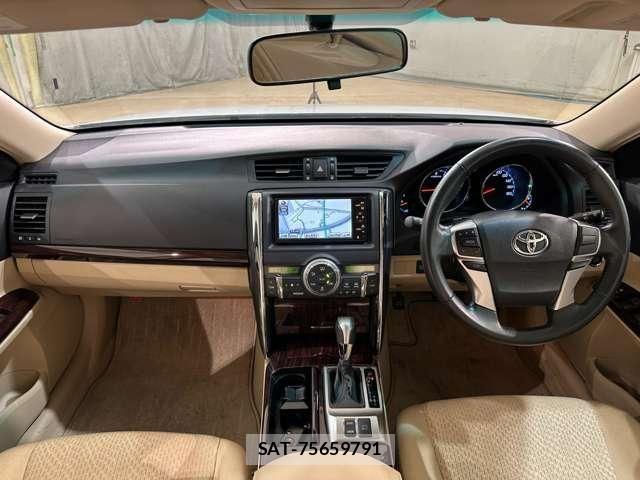 Toyota MARK X 2010-12 8131083-15