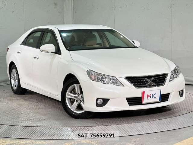 Toyota MARK X 2010-12 8131083-1