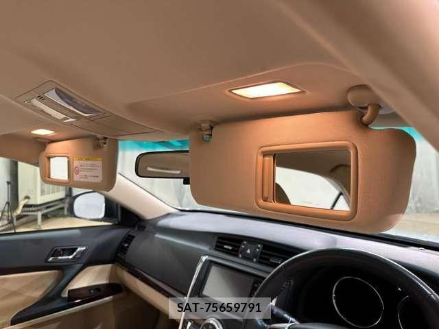 Toyota MARK X 2010-12 8131083-25