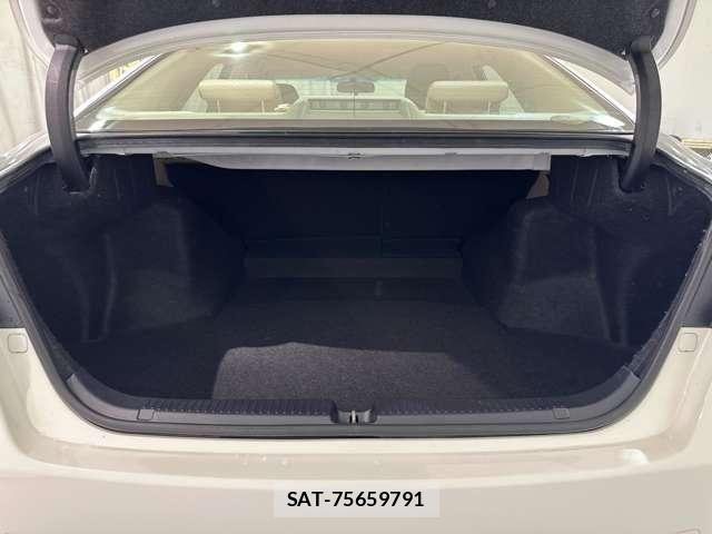 Toyota MARK X 2010-12 8131083-26
