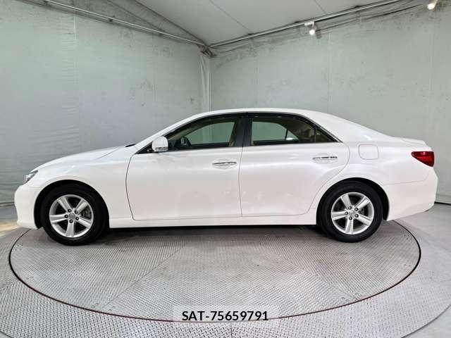 Toyota MARK X 2010-12 8131083-7