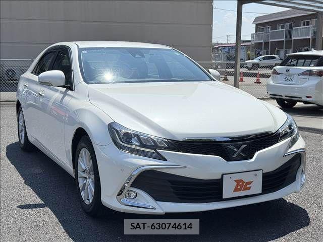 Toyota MARK X 2017-06 8146100-4