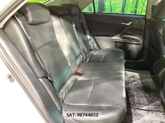 Toyota MARK X 2010-02 8146103-10