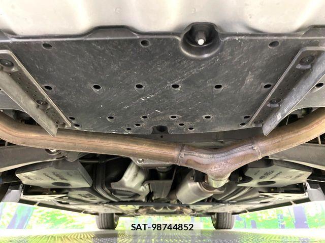 Toyota MARK X 2010-02 8146103-18