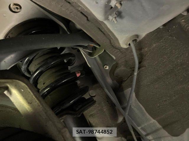 Toyota MARK X 2010-02 8146103-19