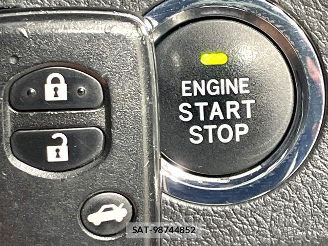 Toyota MARK X 2010-02 8146103-8