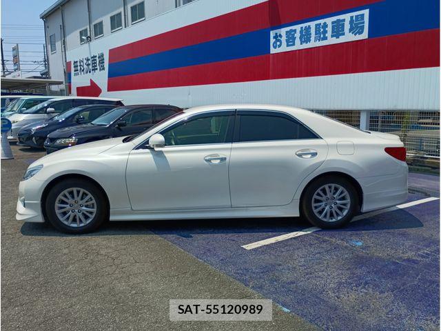 Toyota MARK X 2014-02 8208513-3