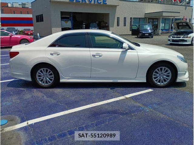 Toyota MARK X 2014-02 8208513-7