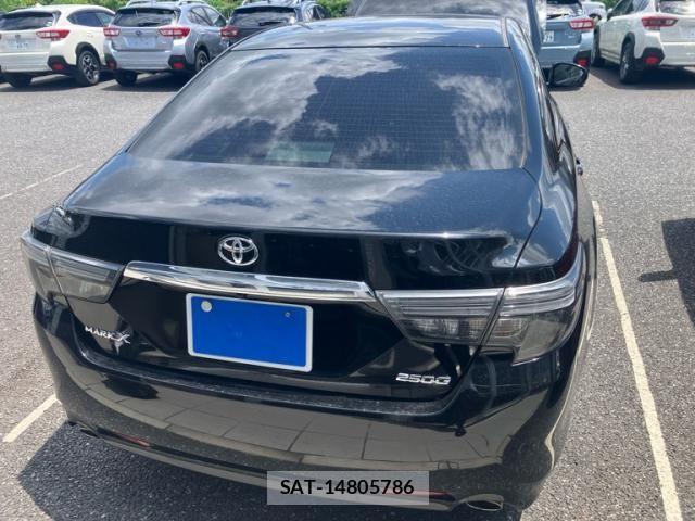 Toyota MARK X 2018-11 8208512-10