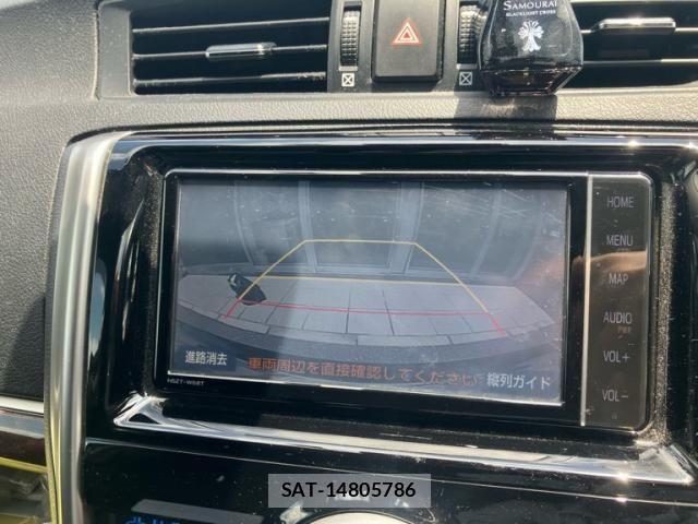 Toyota MARK X 2018-11 8208512-23