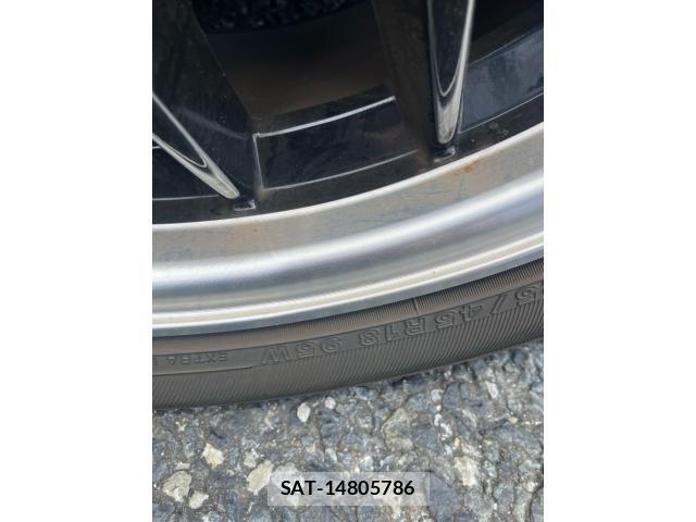 Toyota MARK X 2018-11 8208512-5