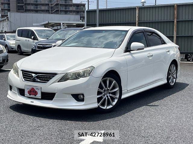 Toyota MARK X 2010-03 8208523-0