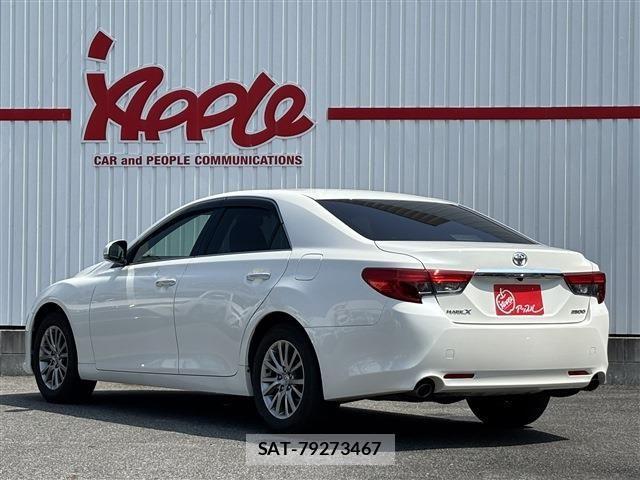 Toyota MARK X 2014-12 8208522-1