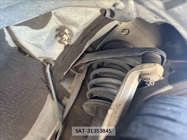 Toyota MARK X 2013-07 8208514-13