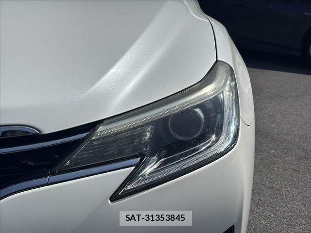 Toyota MARK X 2013-07 8208514-21