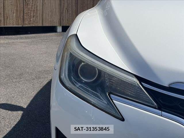 Toyota MARK X 2013-07 8208514-22