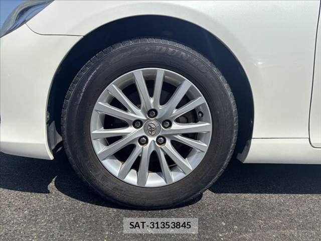 Toyota MARK X 2013-07 8208514-28