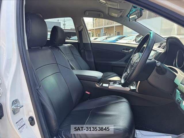 Toyota MARK X 2013-07 8208514-6