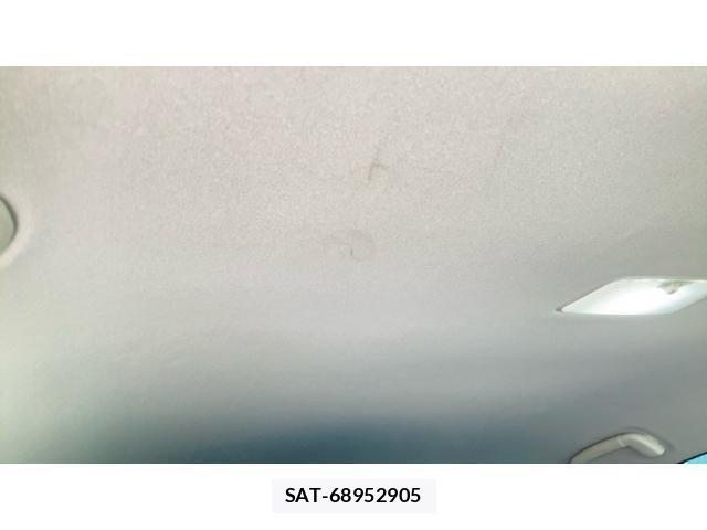 Toyota MARK X 2013-12 8230697-16