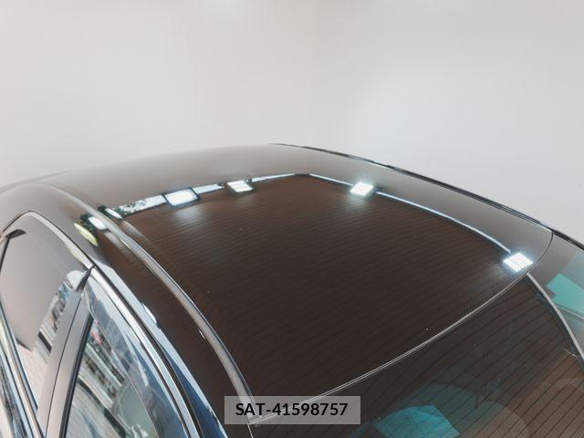 Toyota MARK X 2010-04 8245797-11