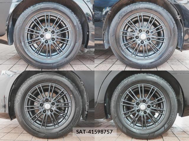 Toyota MARK X 2010-04 8245797-6