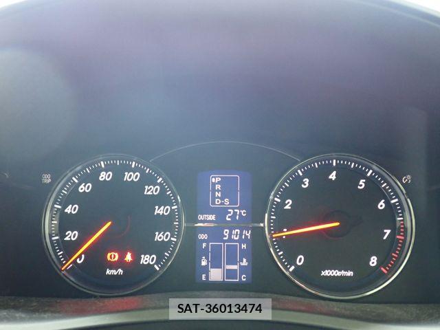 Toyota MARK X 2006-12 8245794-10