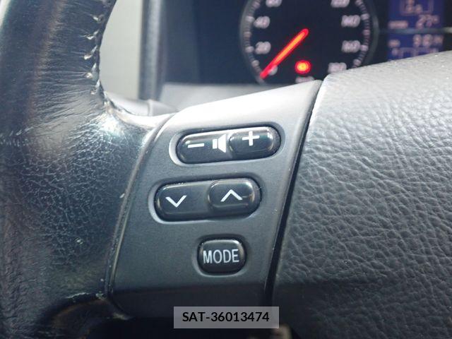 Toyota MARK X 2006-12 8245794-15