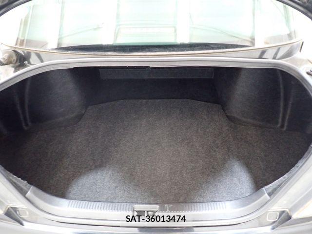 Toyota MARK X 2006-12 8245794-20