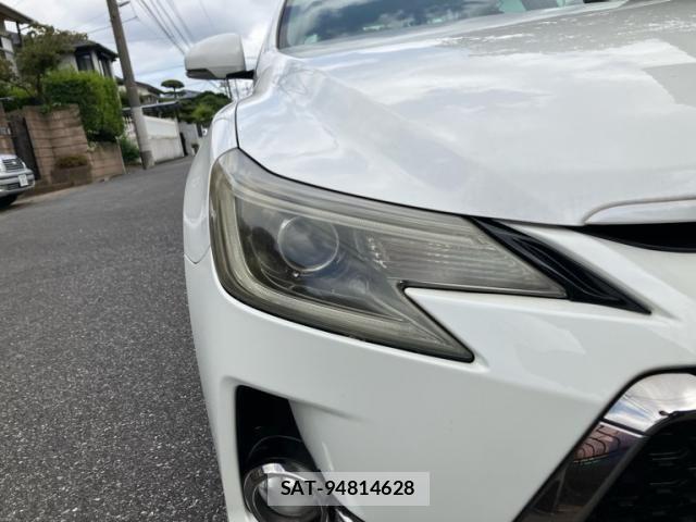 Toyota MARK X 2013-02 8245796-4