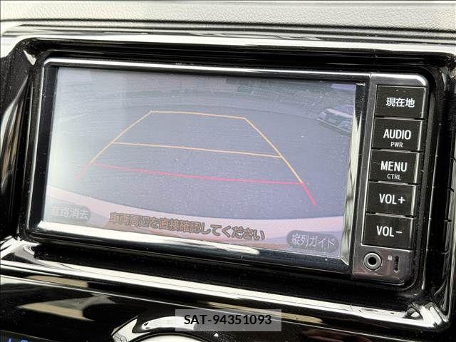 Toyota MARK X 2017-05 8315263-11